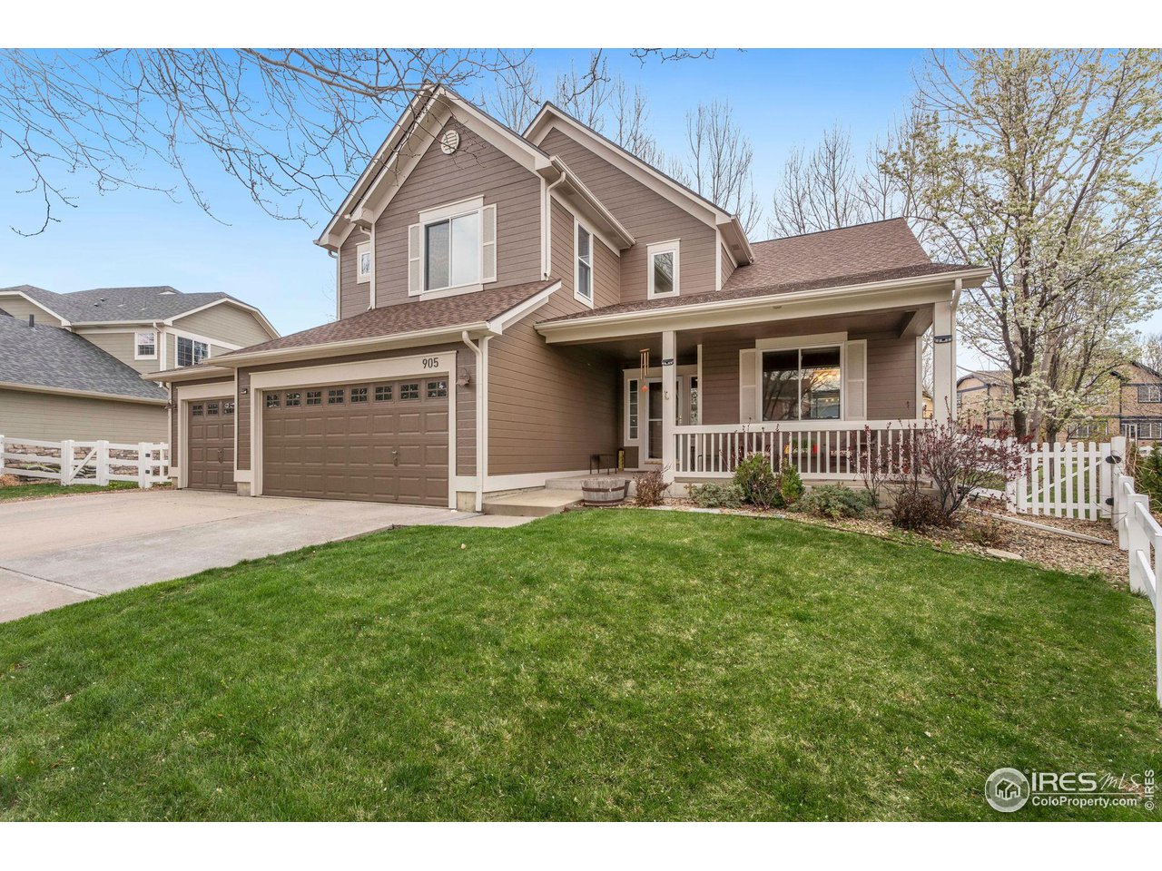 905 Little Leaf Ct
