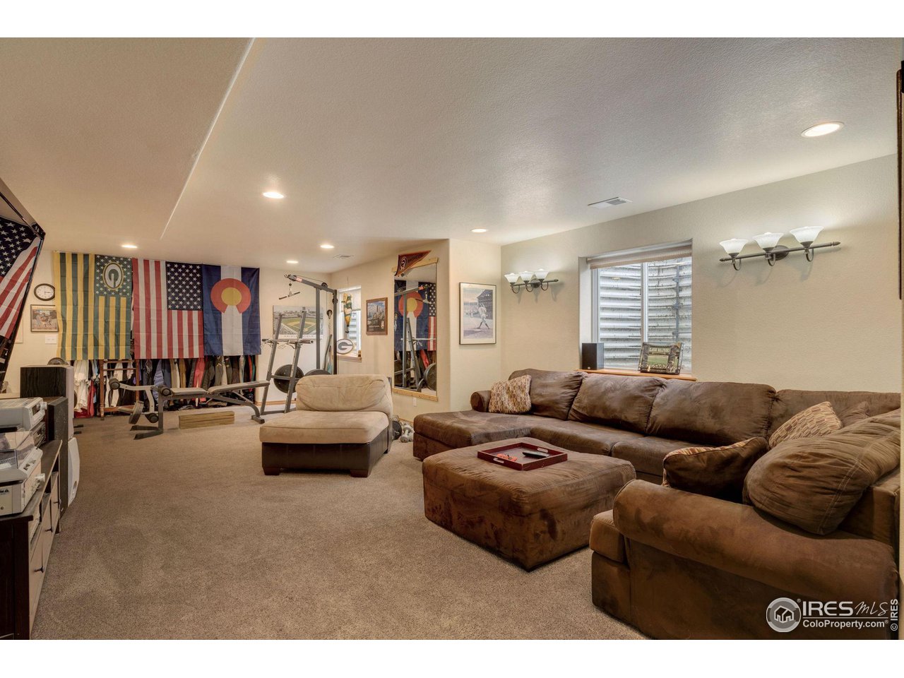 905 Little Leaf Ct