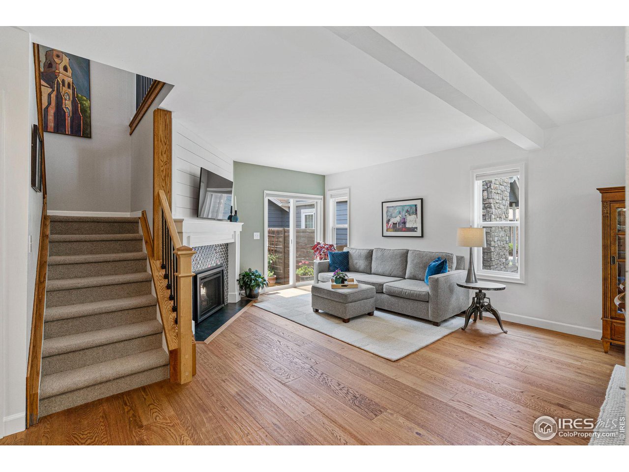 3887 Paseo del Prado
