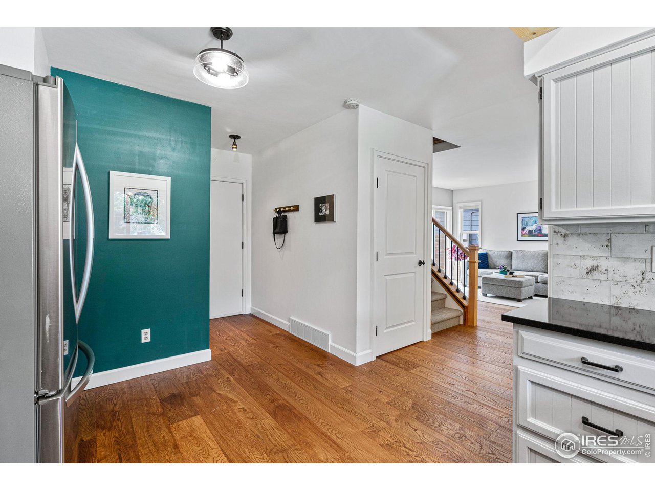 3887 Paseo del Prado