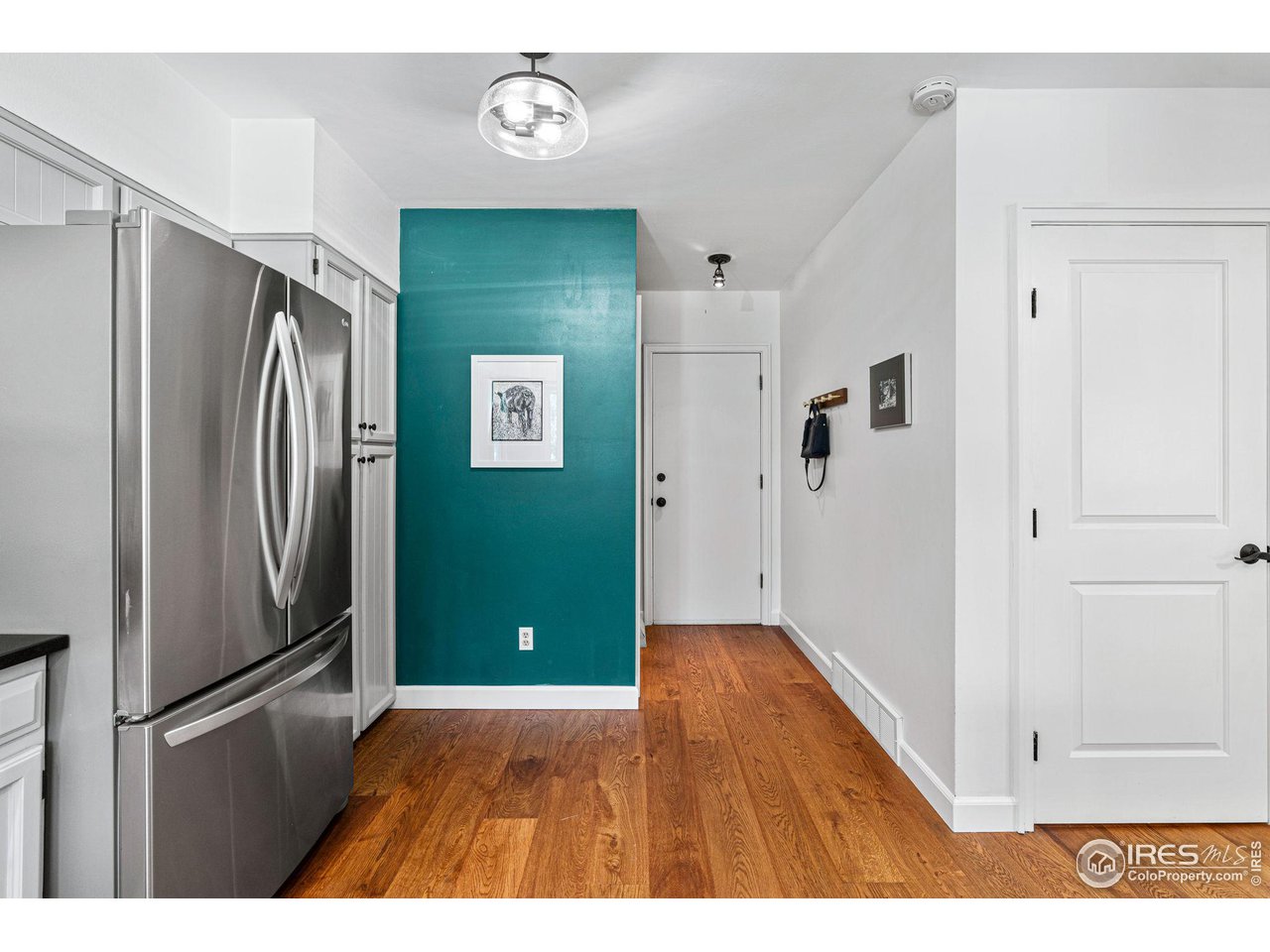 3887 Paseo del Prado