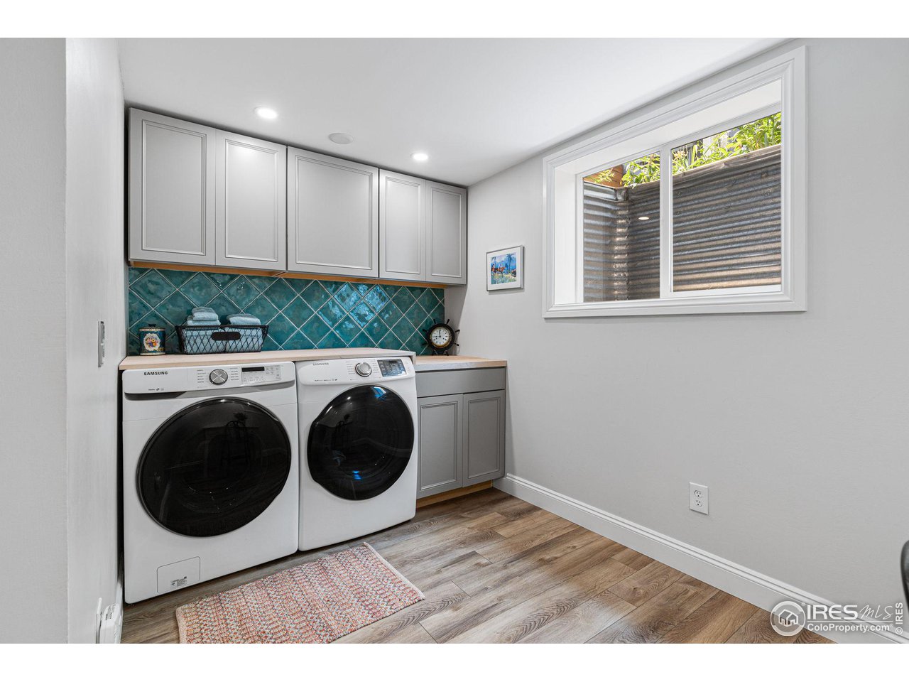 3887 Paseo del Prado