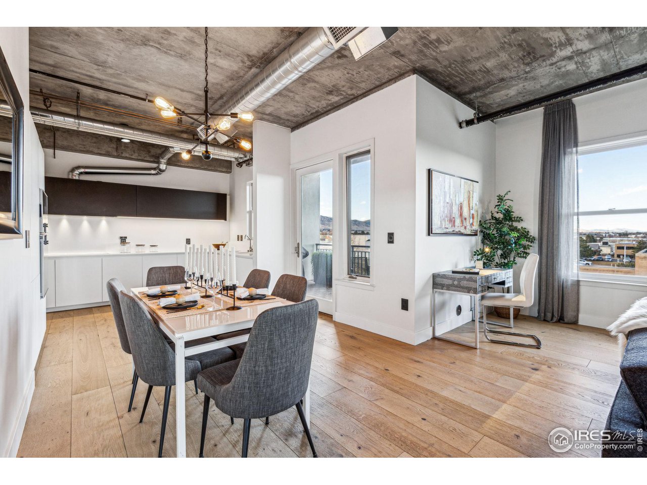 3701 Arapahoe Ave 309