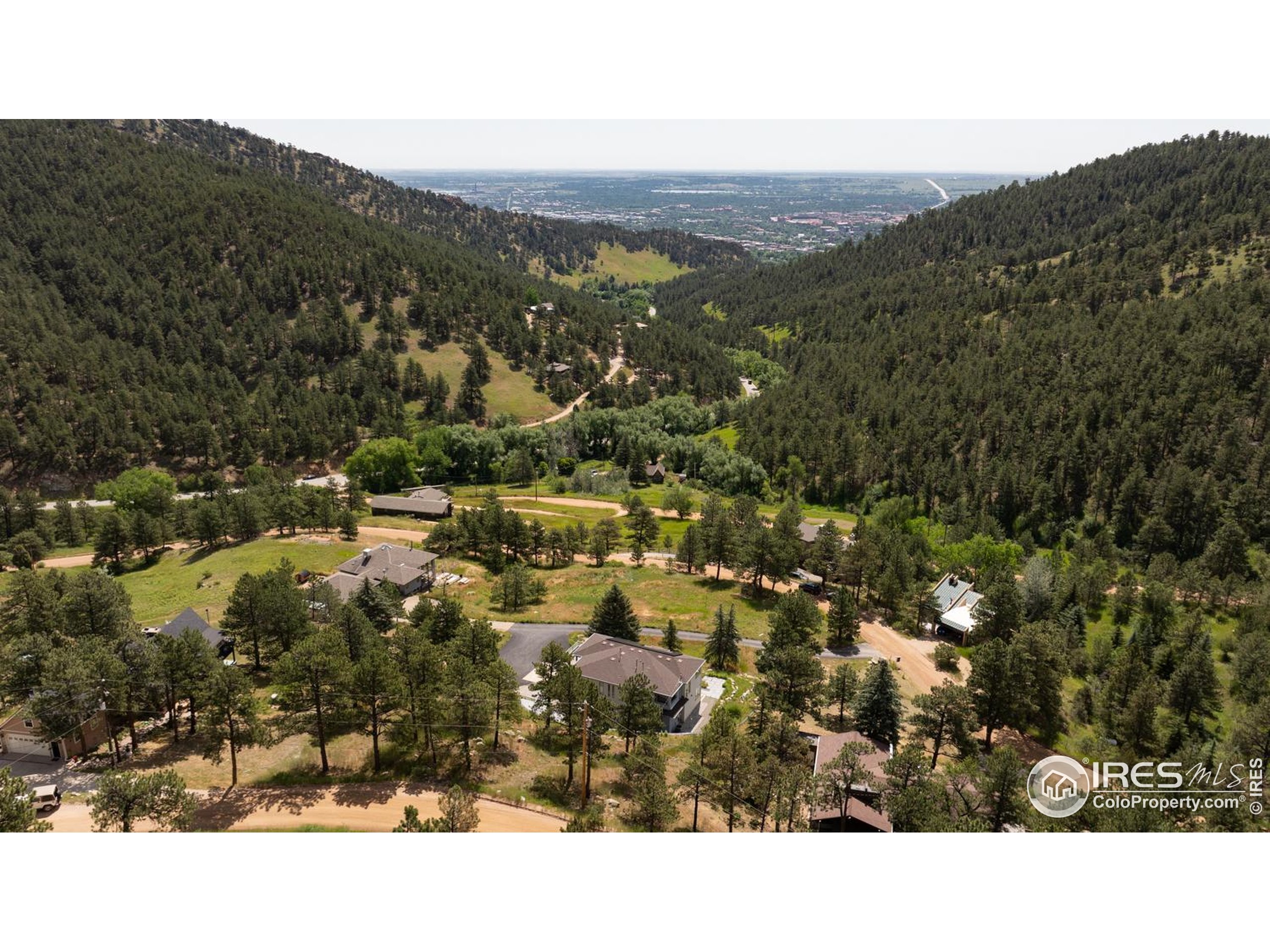 514 Granite Dr