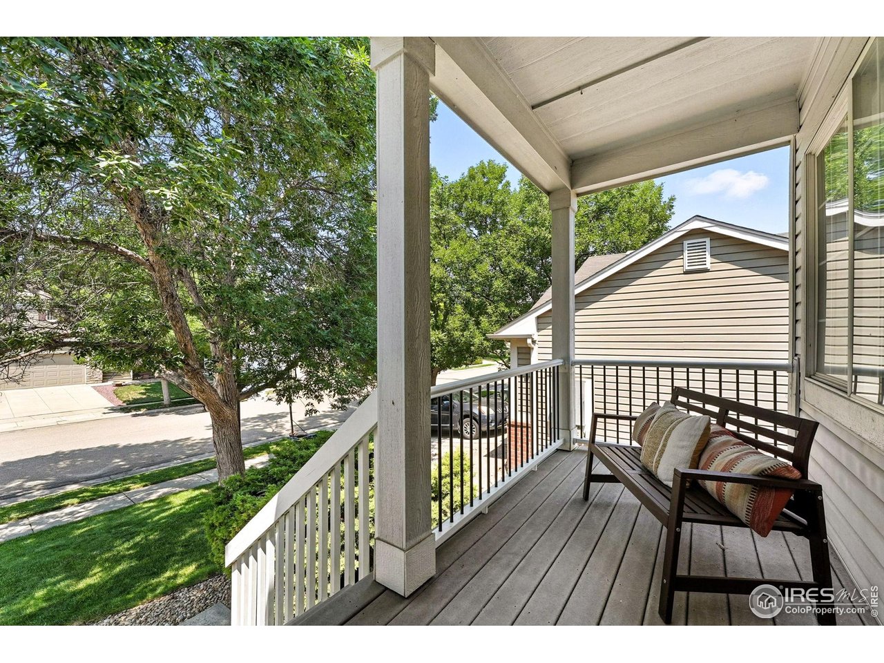 1818 Clover Creek Dr