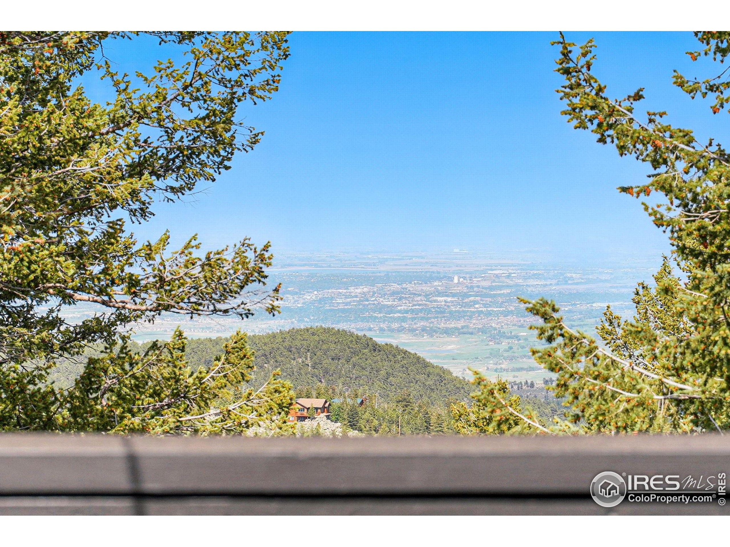 1750 Deer Trail Rd