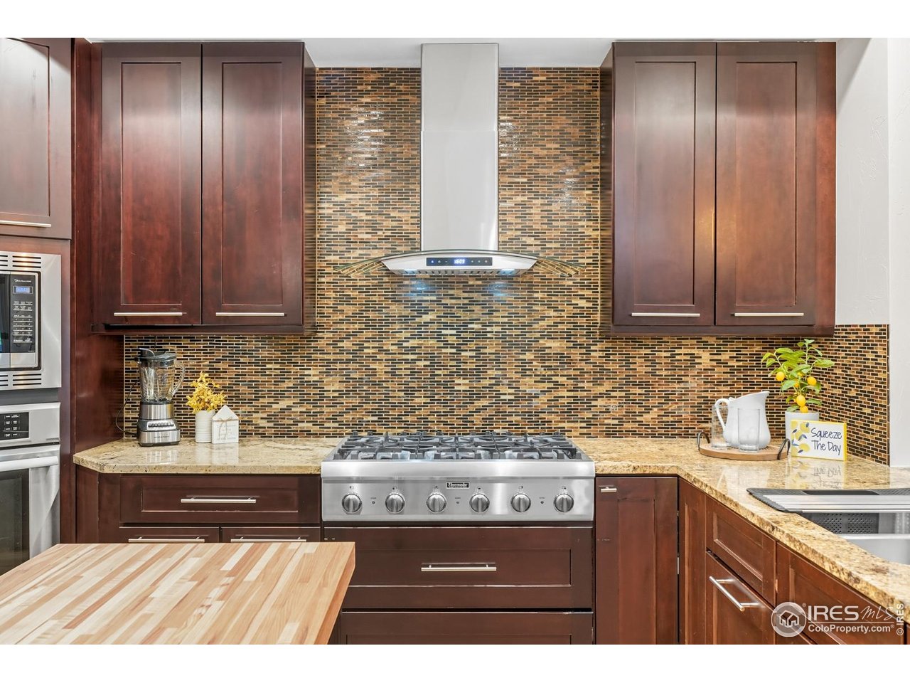 2801 Pennsylvania Ave 203