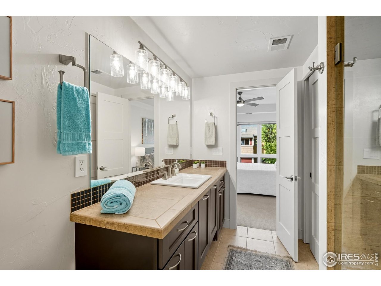 2801 Pennsylvania Ave 203