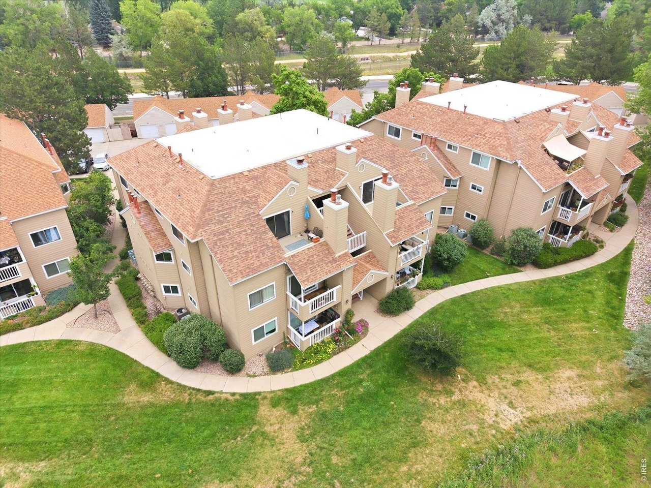 4945 Twin Lakes Rd 46