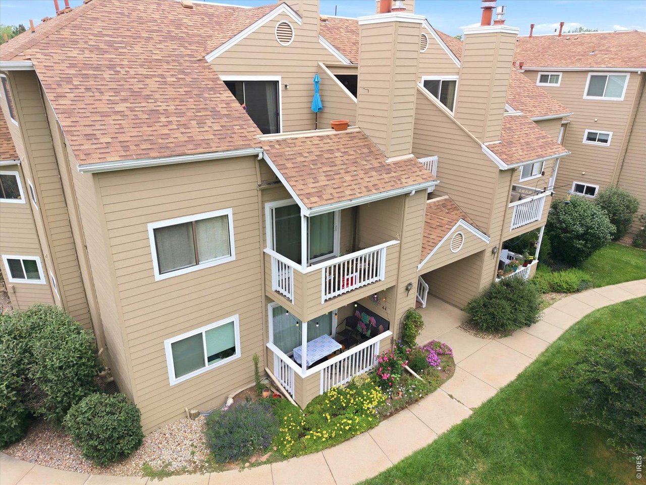 4945 Twin Lakes Rd 46