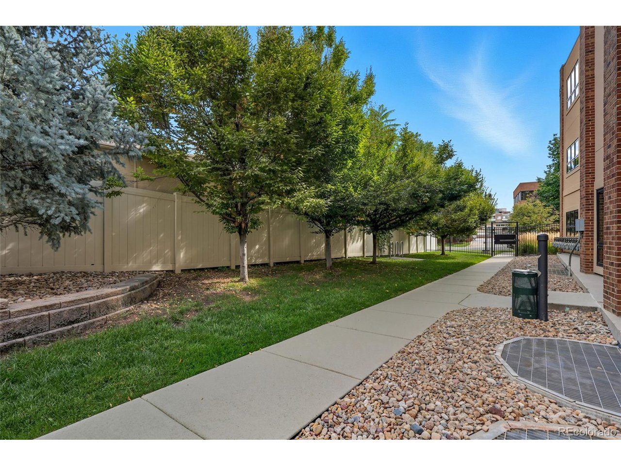 2801 Pennsylvania Ave 203