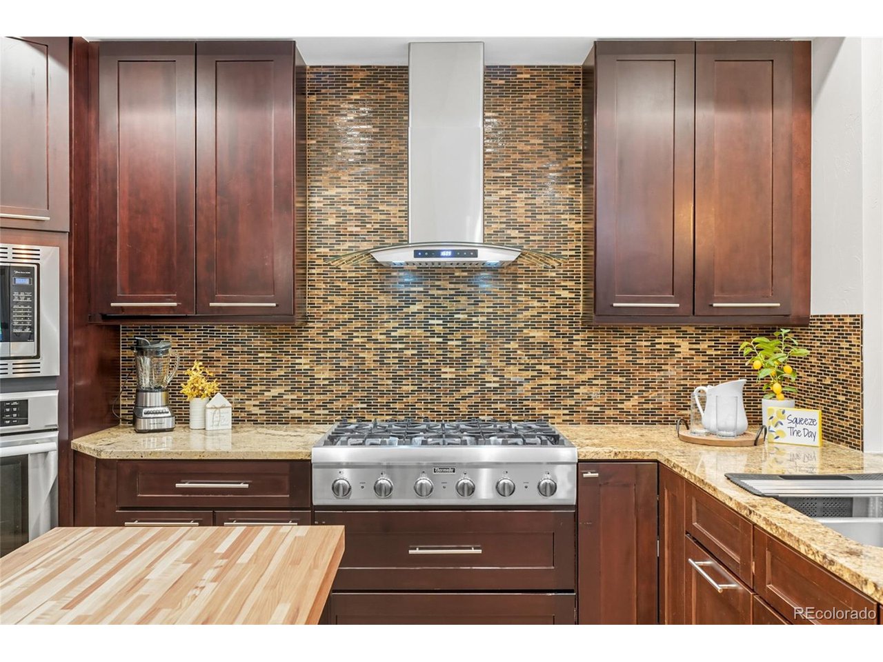 2801 Pennsylvania Ave 203