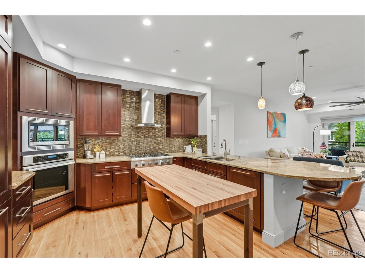 2801 Pennsylvania Ave 203