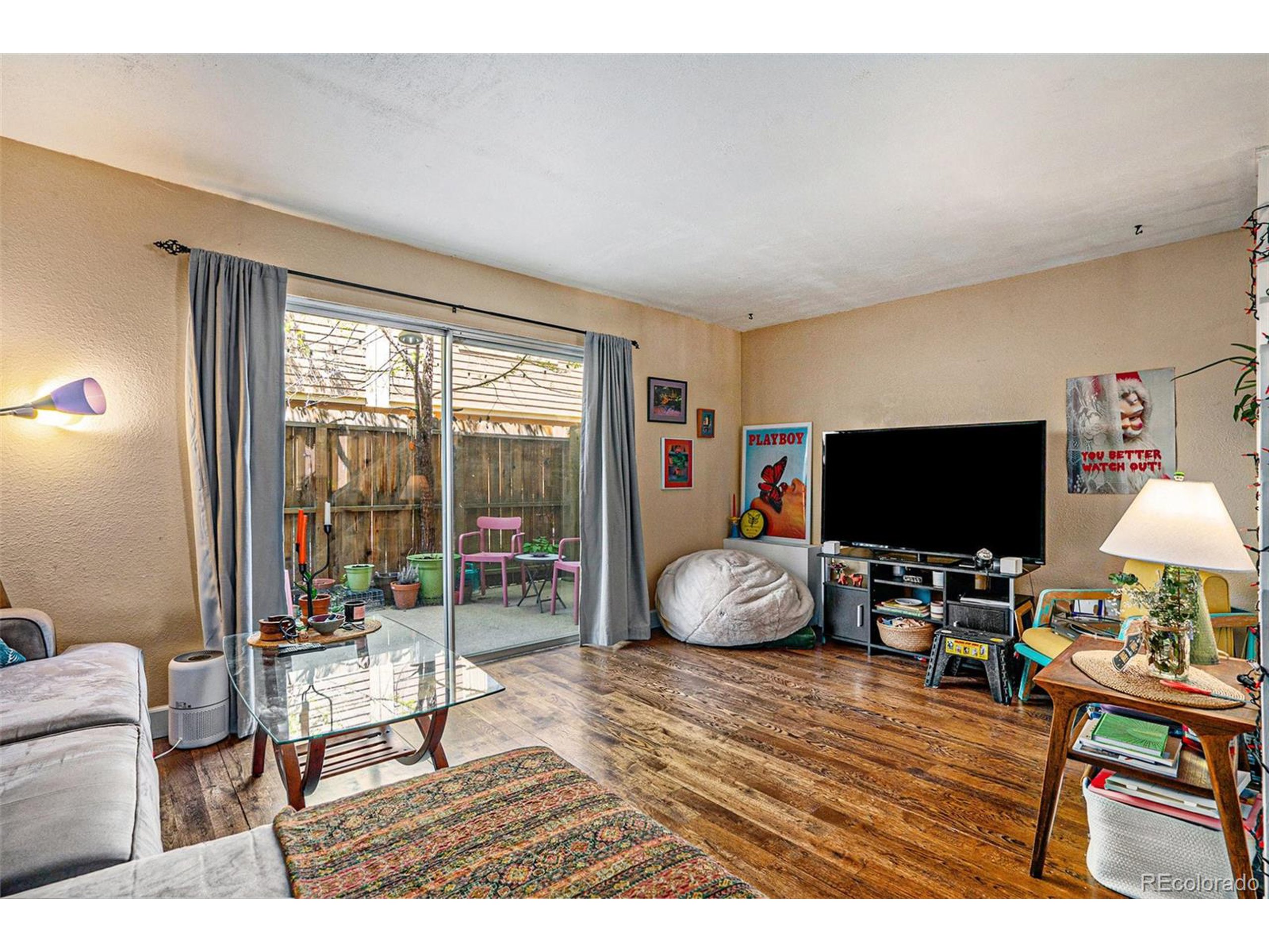 3363 Madison Ave V122
