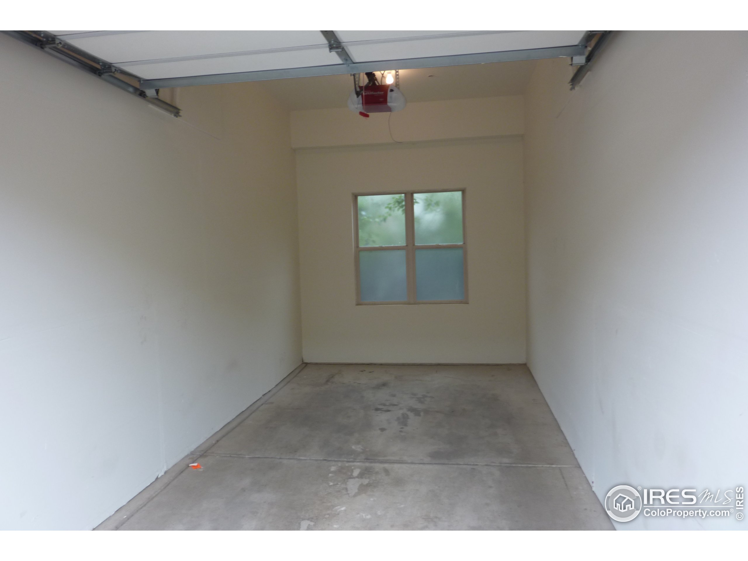 2920 Bluff St 231