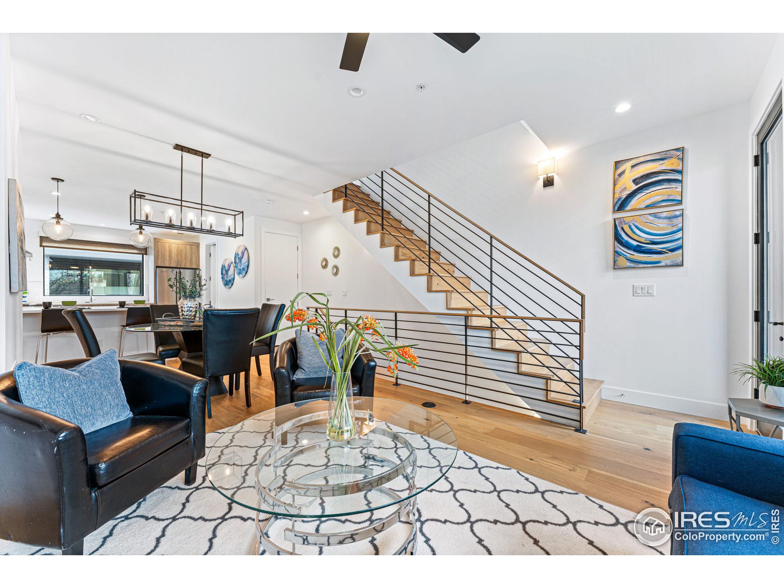 2465 Walnut St 8
