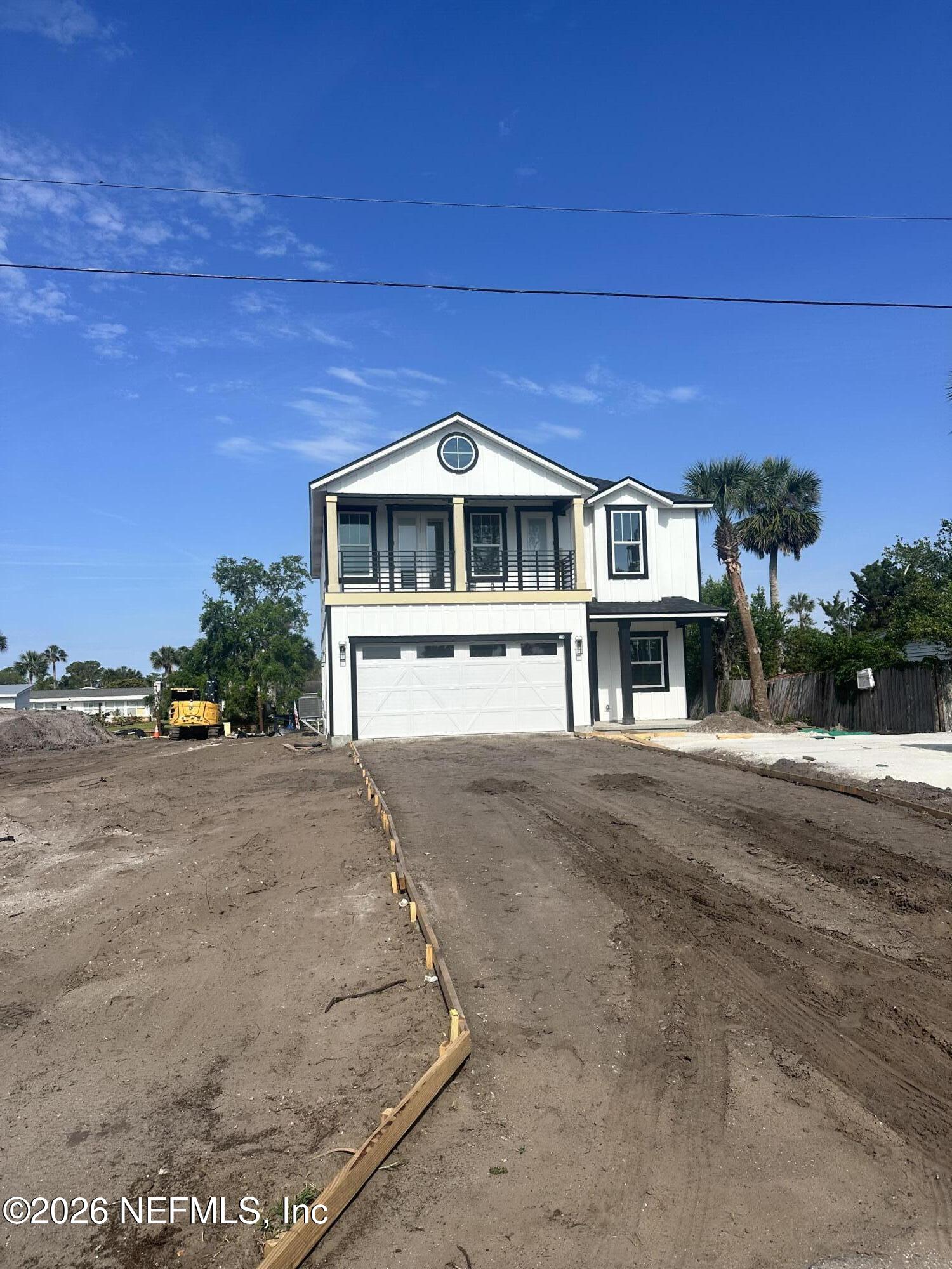 3316 QUEEN PALM Drive