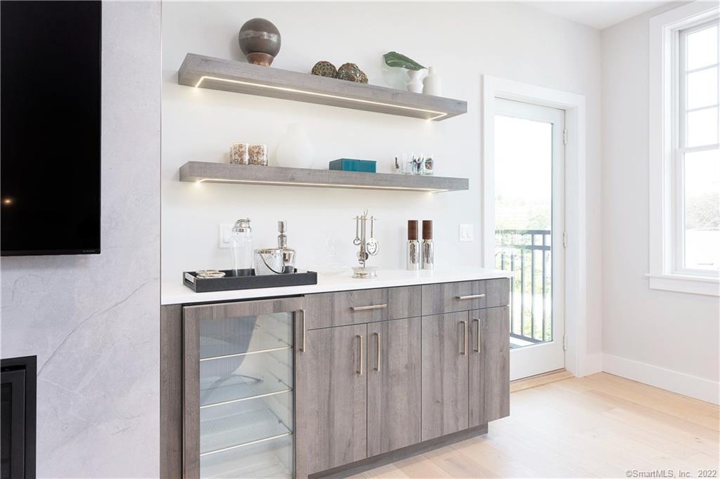 180 Park Street Unit: 102