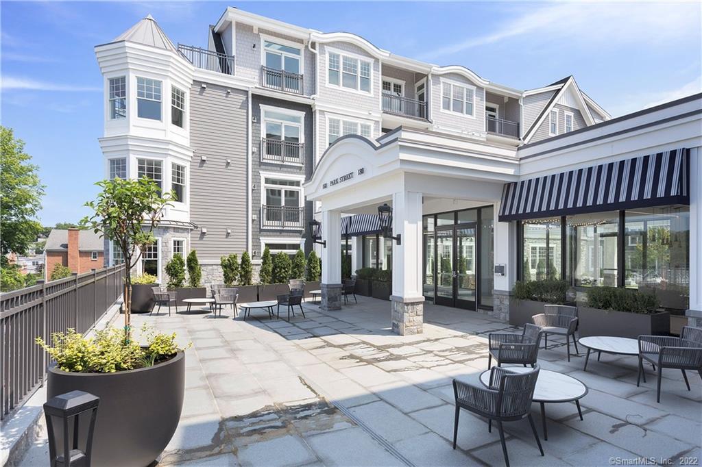 180 Park Street Unit: 102