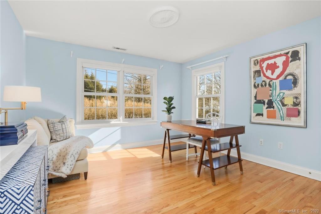 1685 Boston Post Road