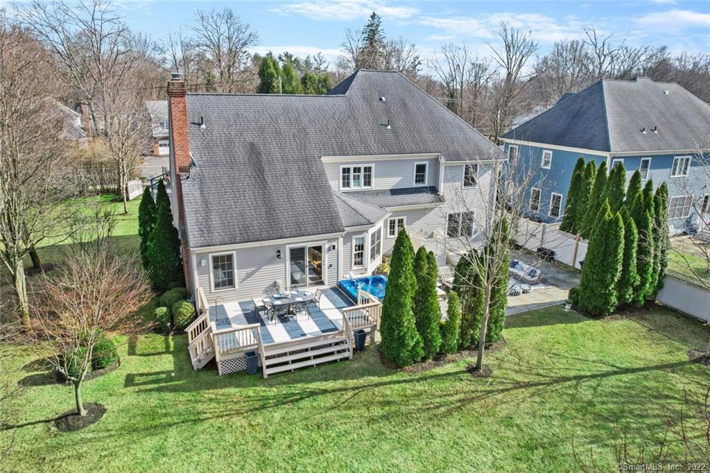 1685 Boston Post Road