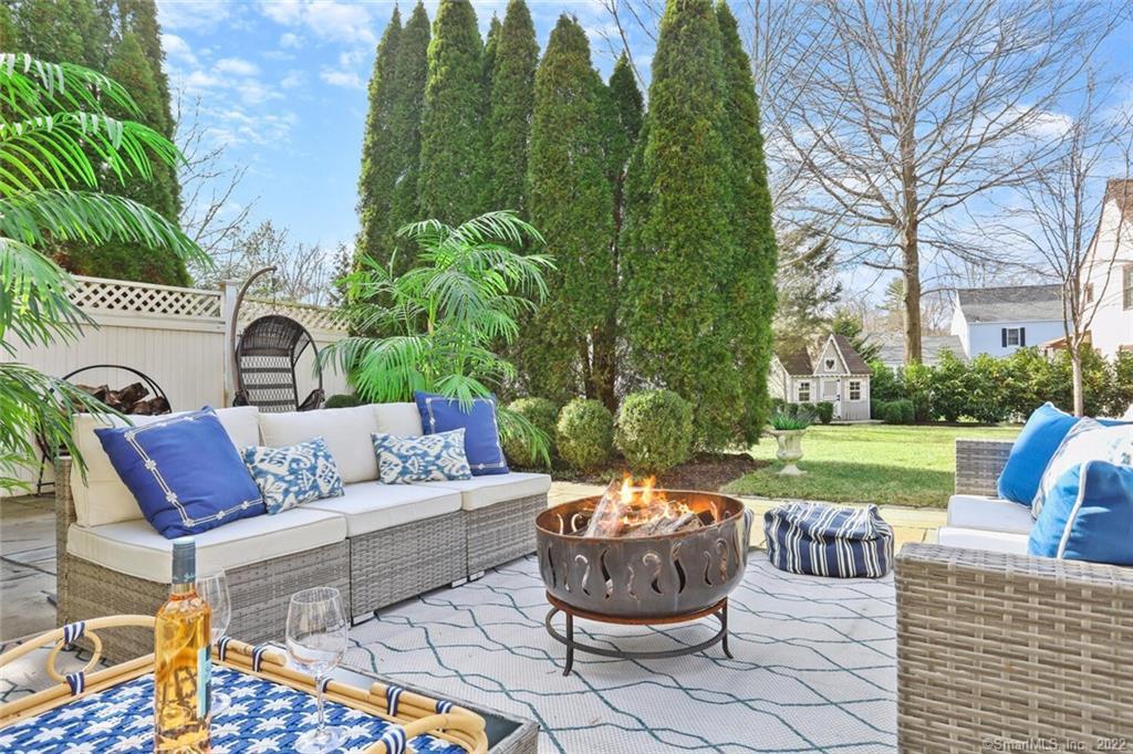 1685 Boston Post Road