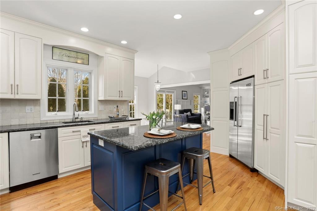 1685 Boston Post Road