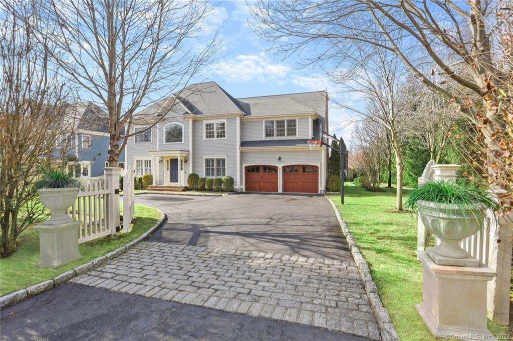 1685 Boston Post Road