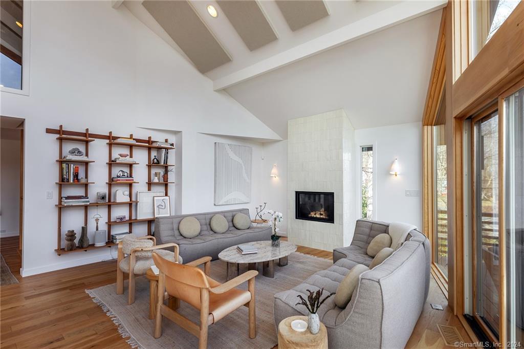 33 Orchard Rest Road