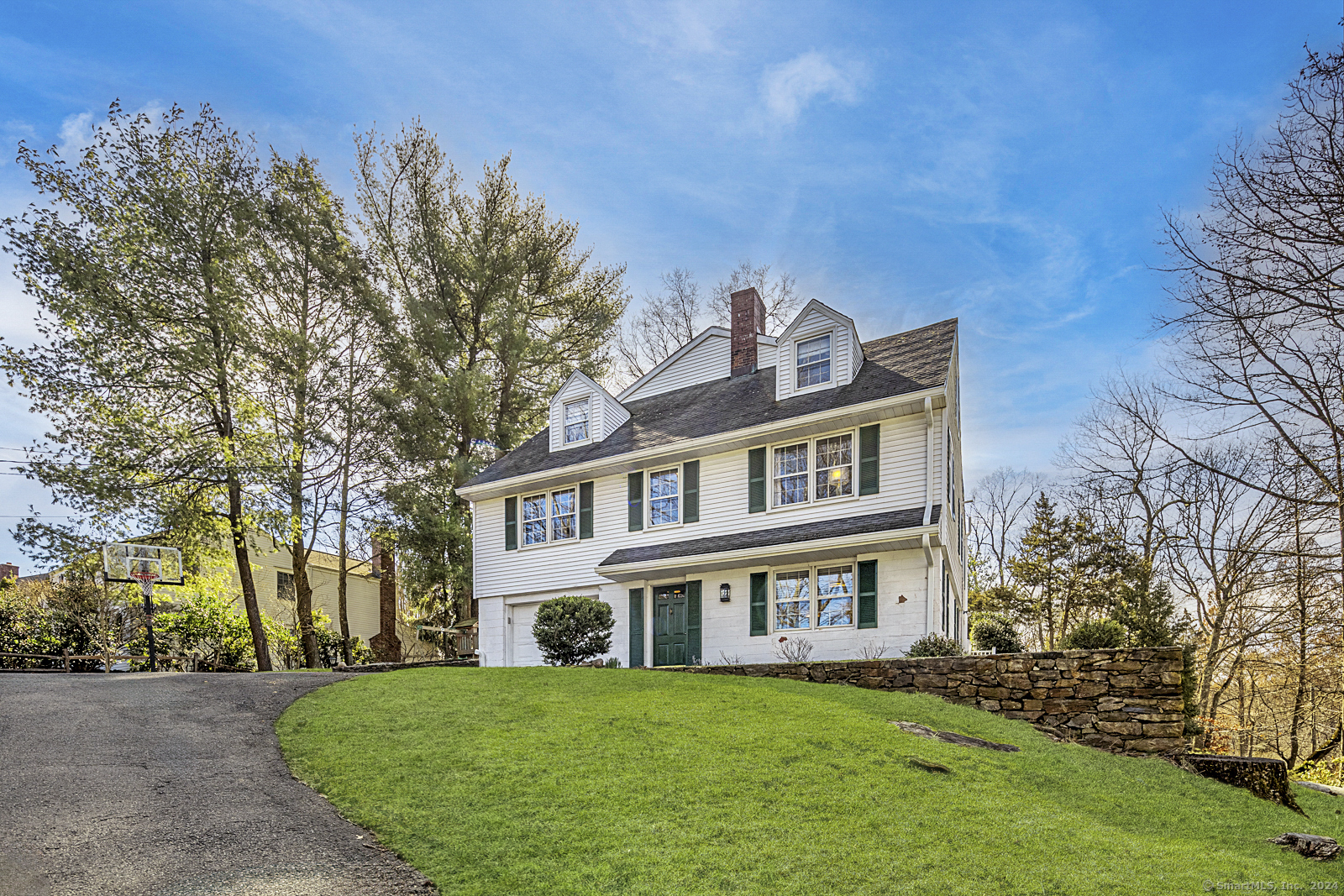 28 Great Hill Road