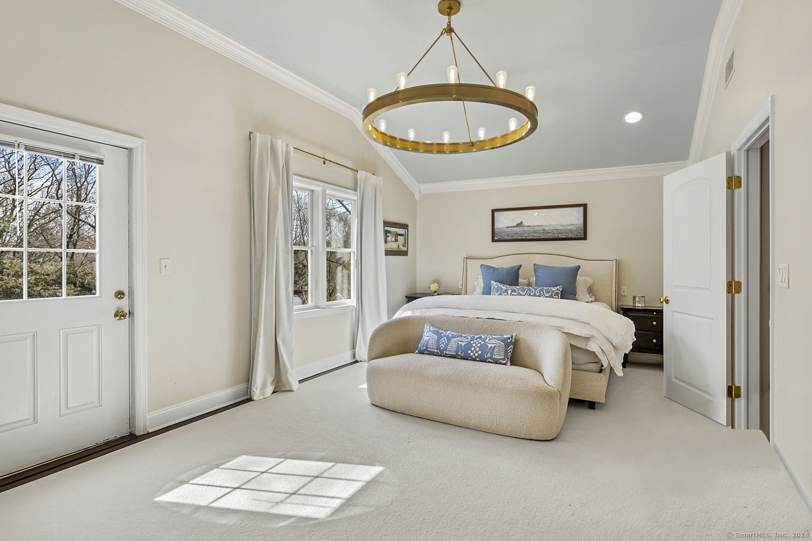 28 Great Hill Road