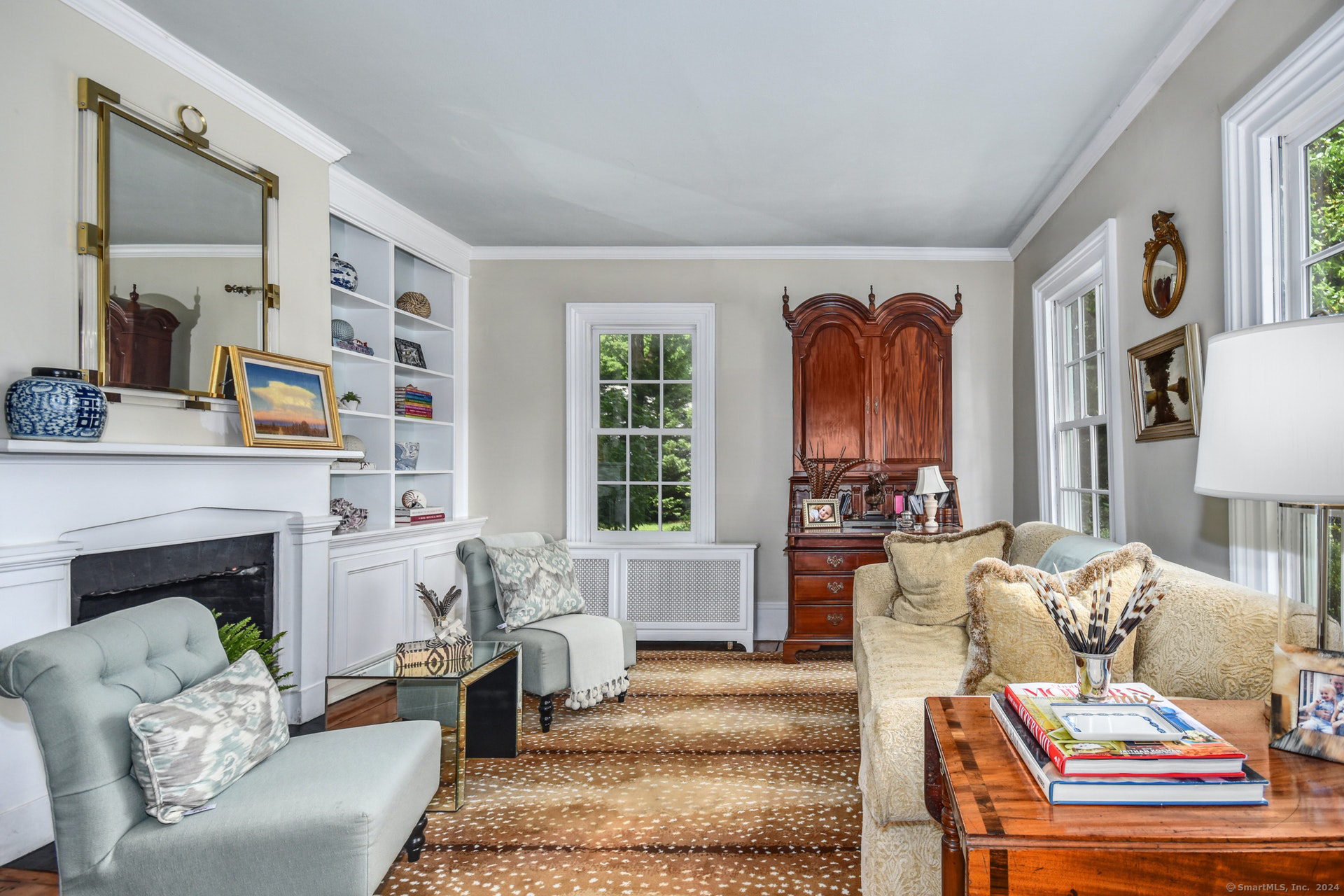 202 Old Kings Highway North