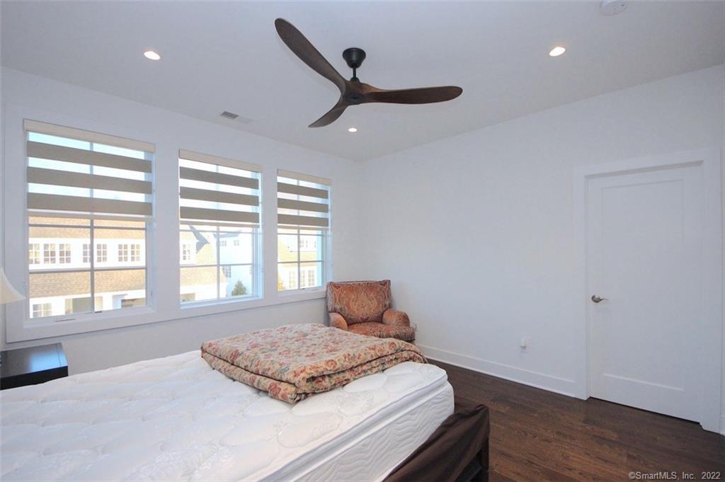 71 Kensett Lane 71