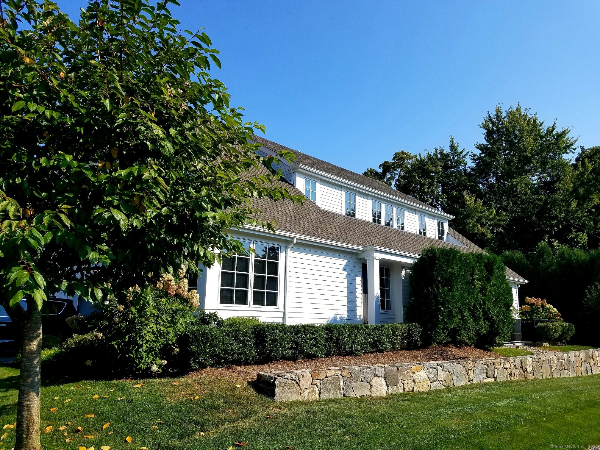 71 Kensett Lane 71