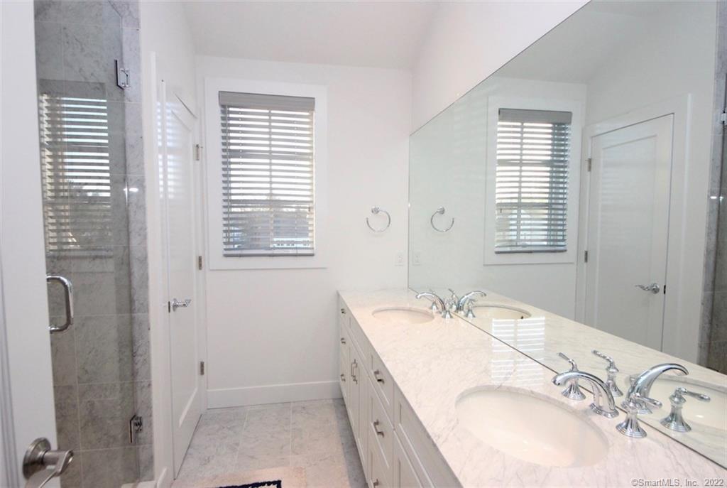 71 Kensett Lane 71