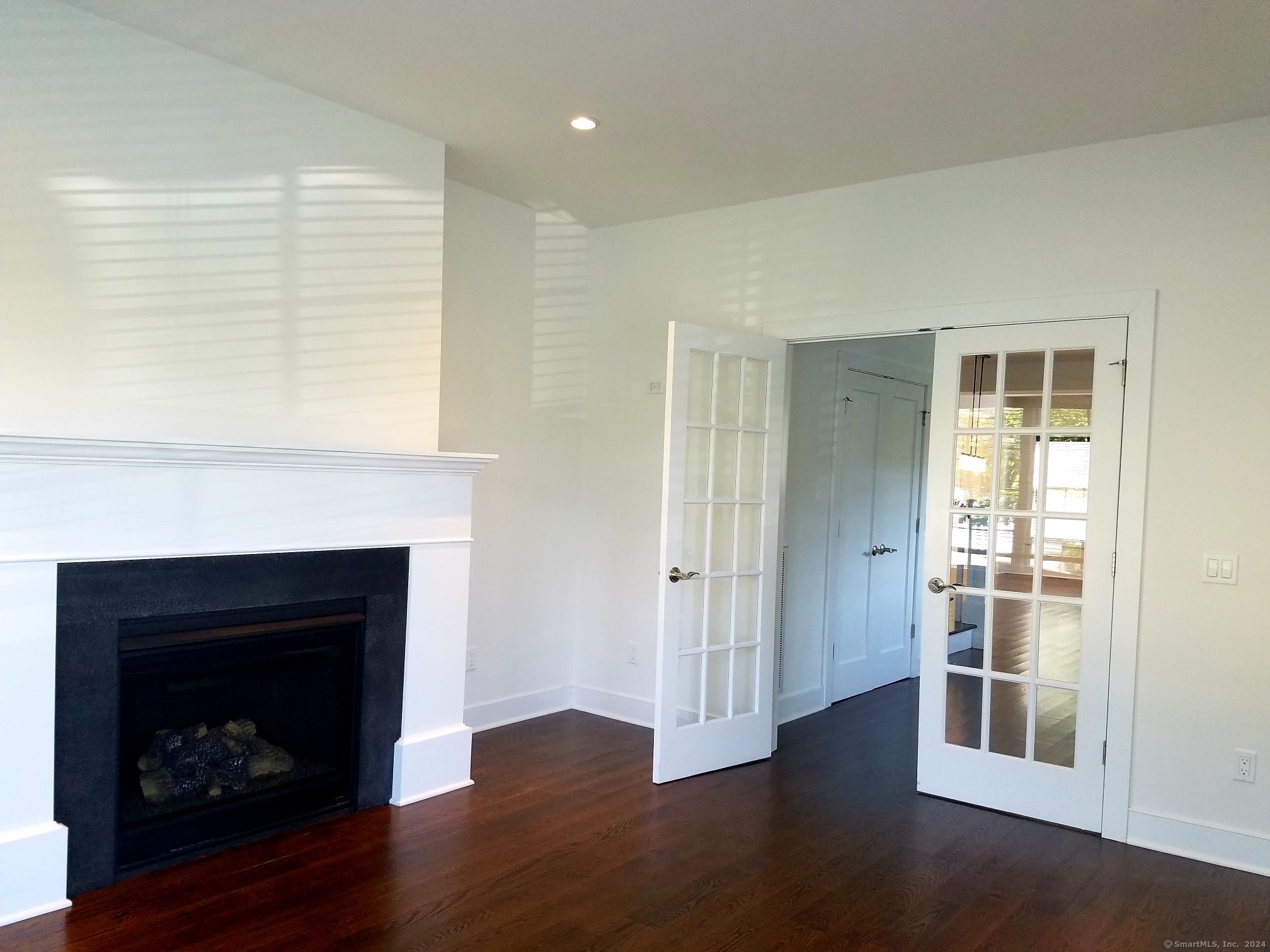 71 Kensett Lane 71