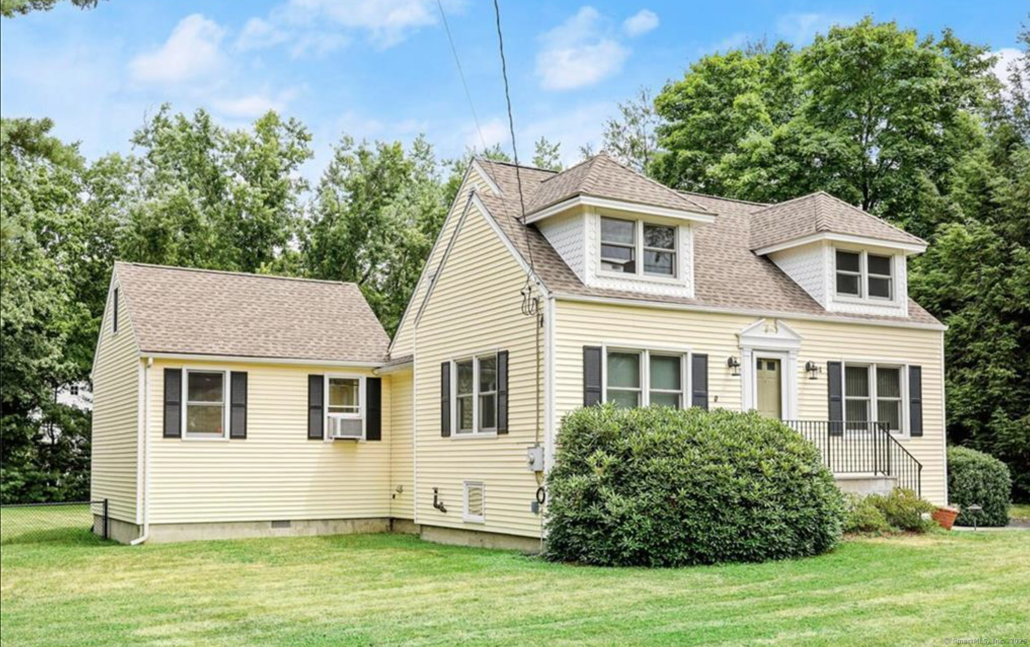 24 Oak Grove Place