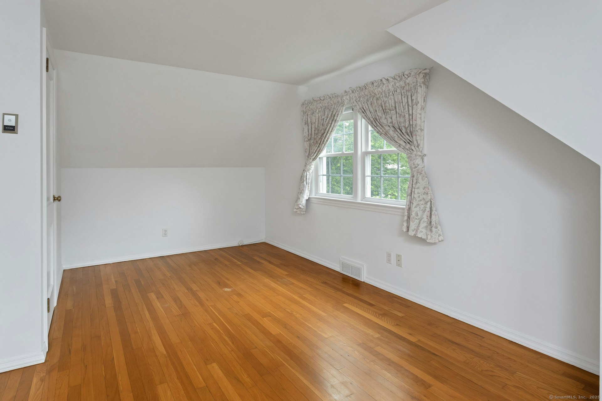 54 Oak Grove Place