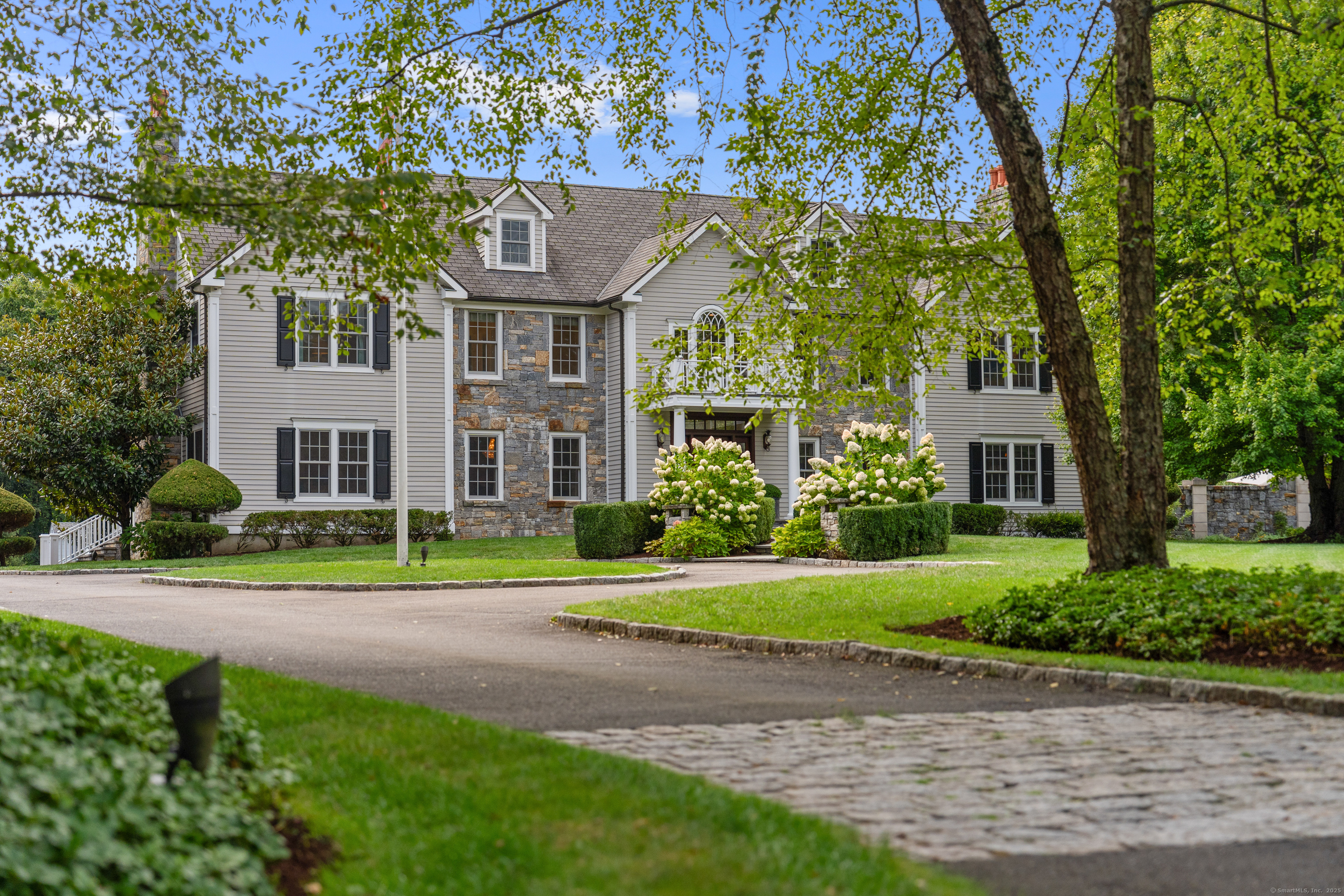 63 Middle Ridge Road