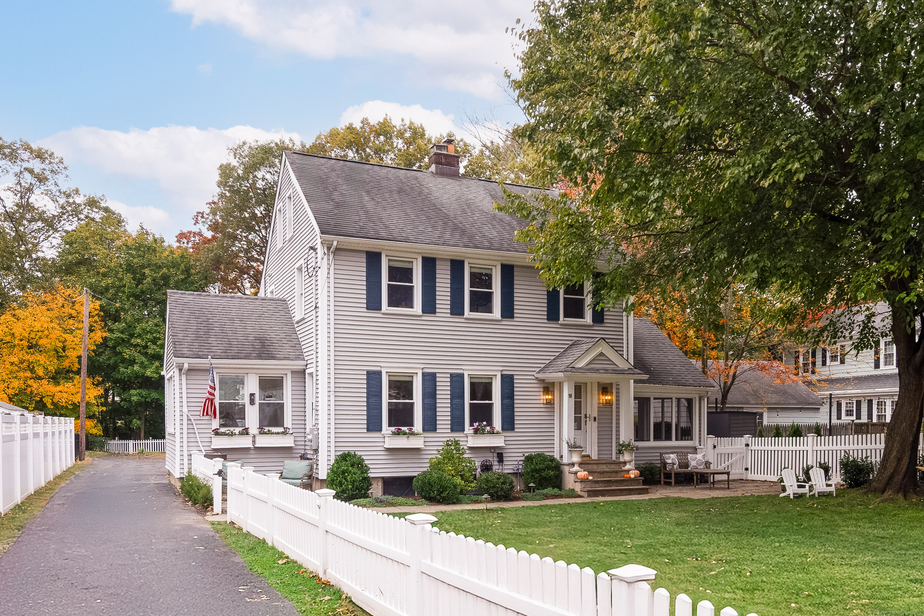 98 Holmes Avenue