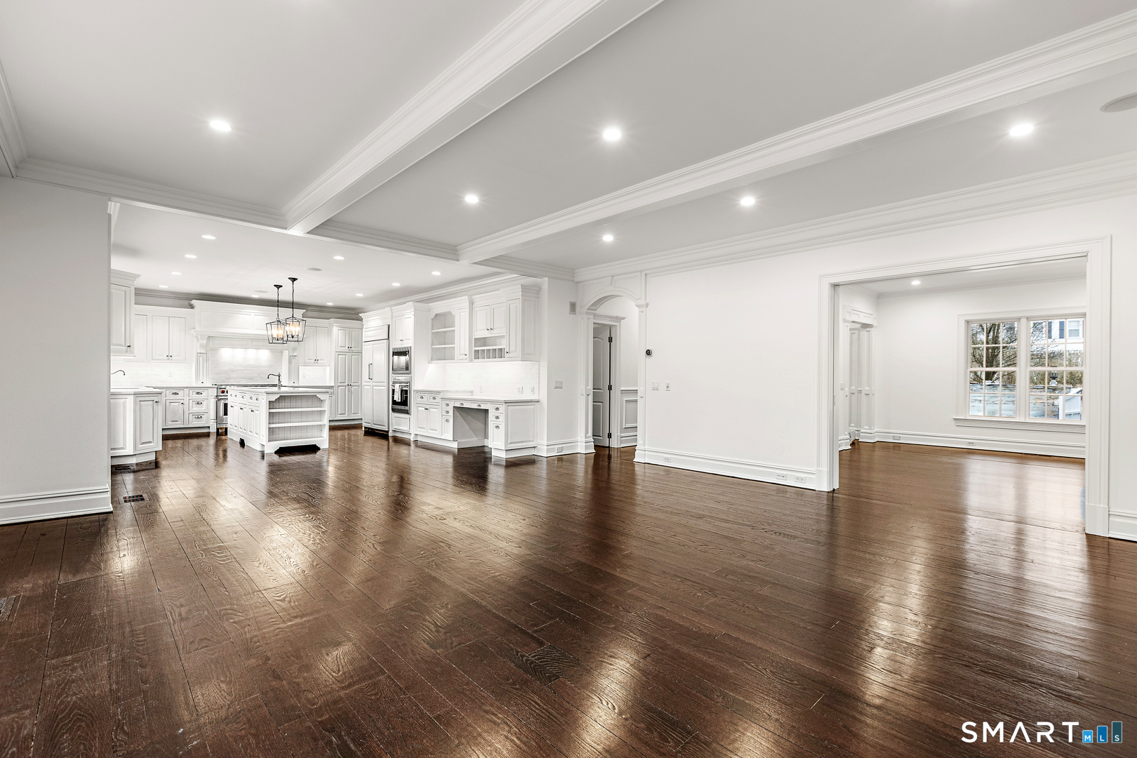 93 Mansfield Avenue