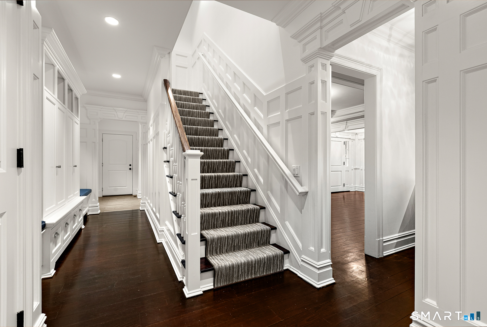 93 Mansfield Avenue