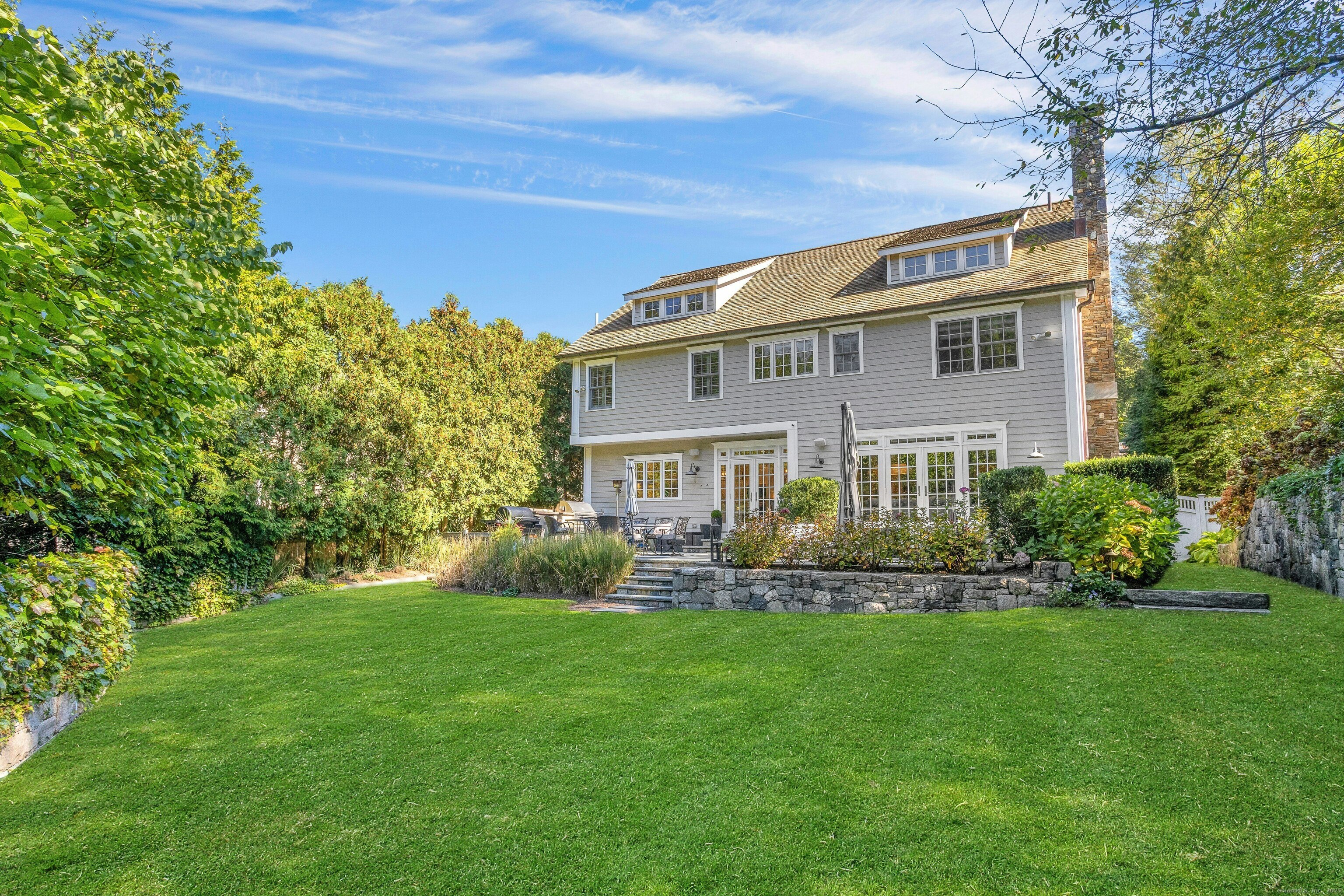 93 Mansfield Avenue