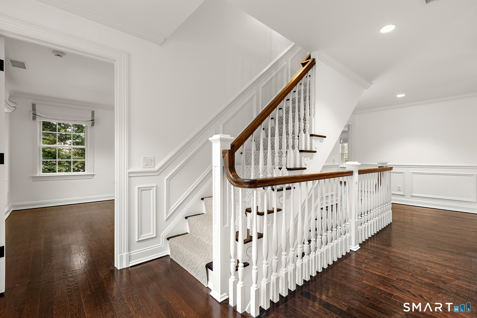 93 Mansfield Avenue