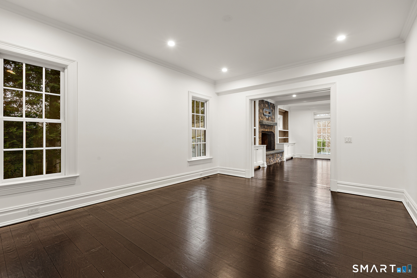 93 Mansfield Avenue