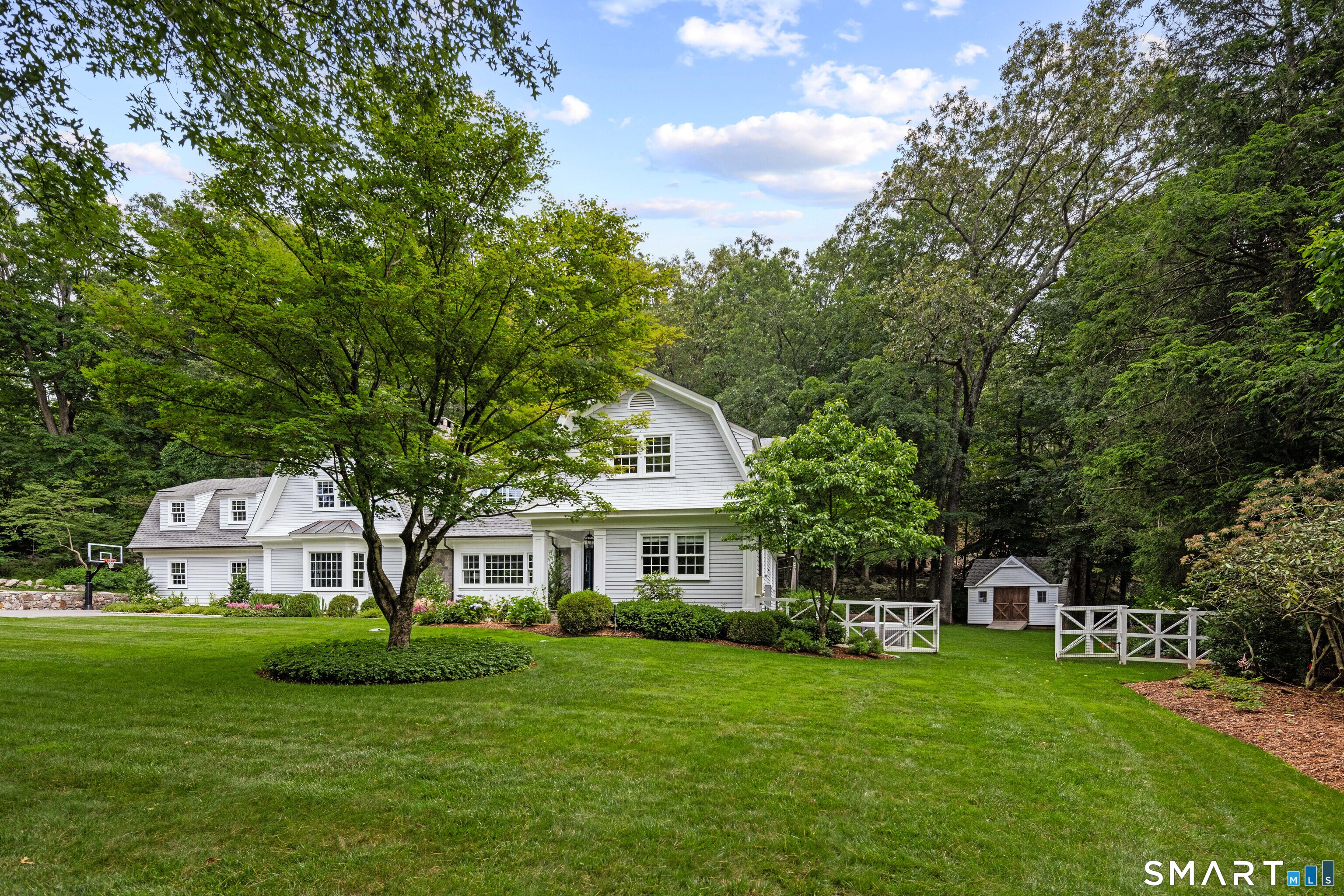 99 Hickok Road