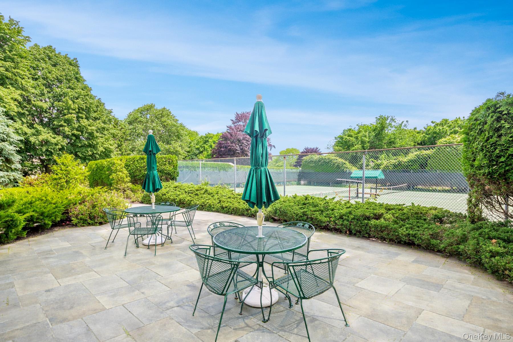 520 Hampton Road Unit: 5