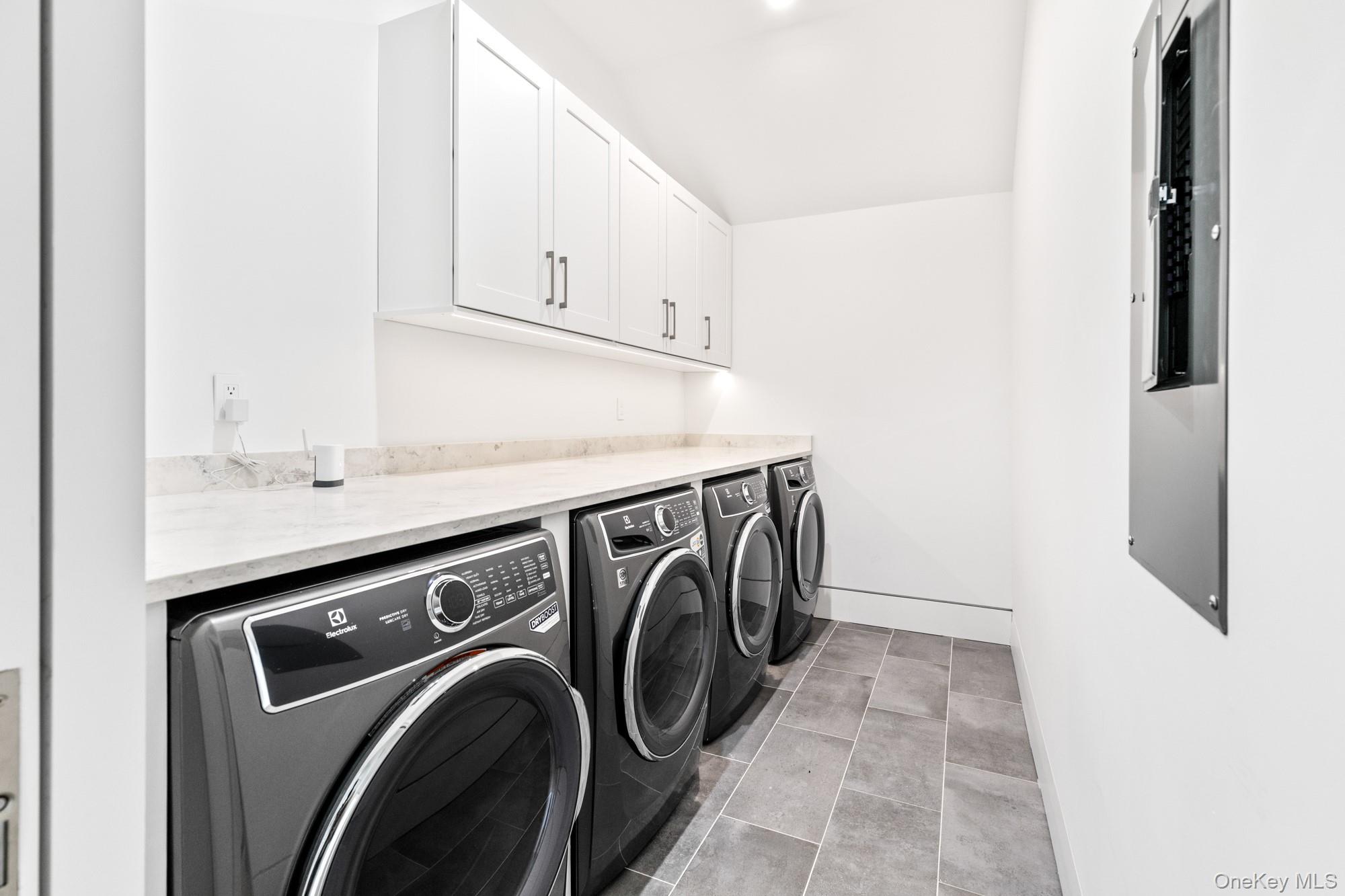 8 Ashwood Court