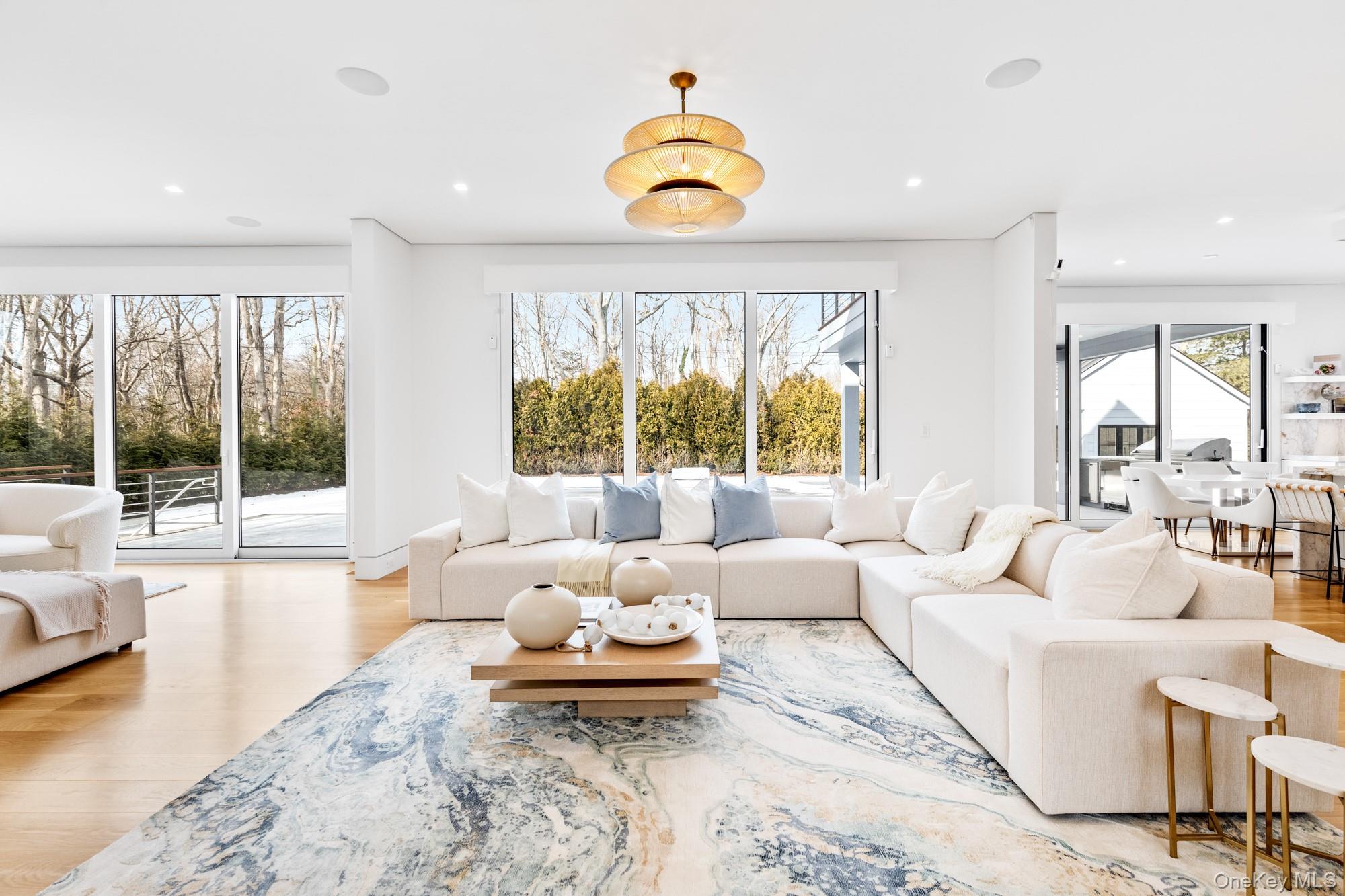 8 Ashwood Court