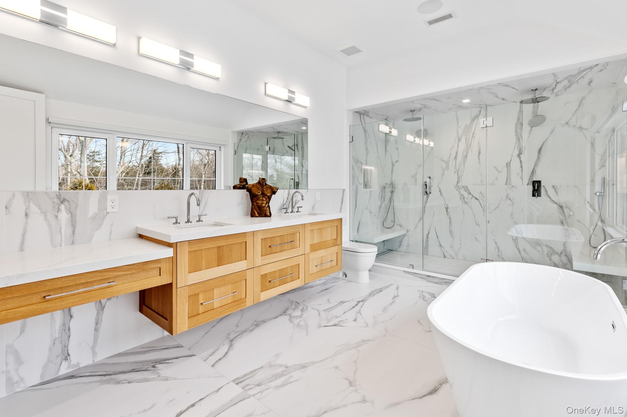 8 Ashwood Court